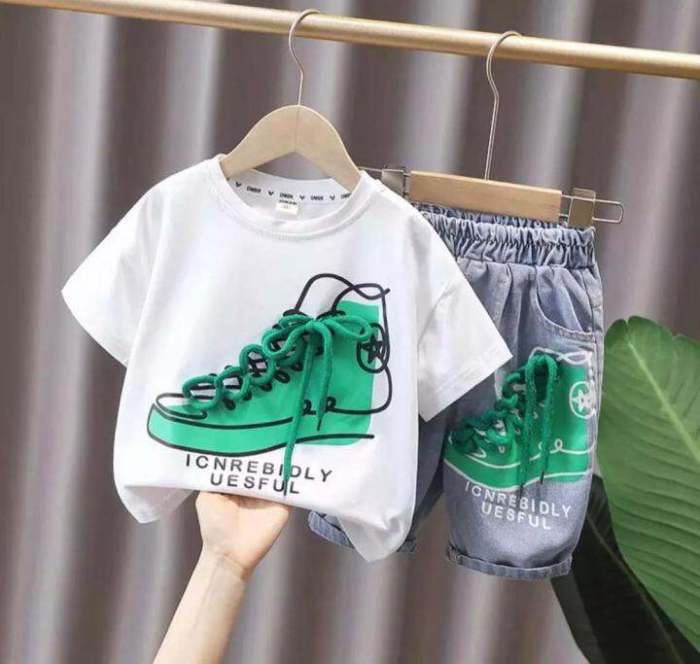 Baju setelan anak laki laki umur 4 tahun