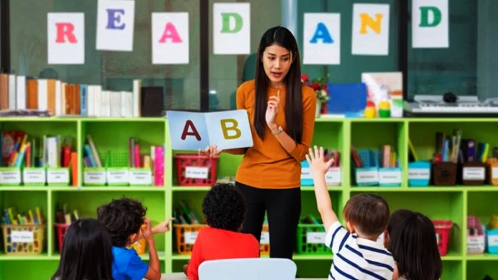 Agar Siswa Tidak Bosan, Begini Cara Guru Mengajar Siswa Secara Online