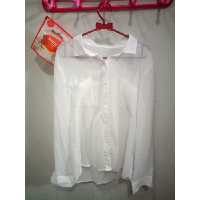 Toko baju kemeja putih terdekat
