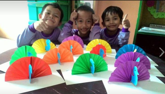 Rohman_azis: Gambar Kreasi Anak Bangsa