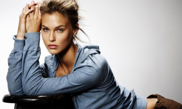 How to become a model? What is the scope of a career? How much is the ...