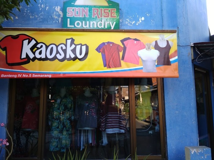 Tempat jual pakaian terdekat
