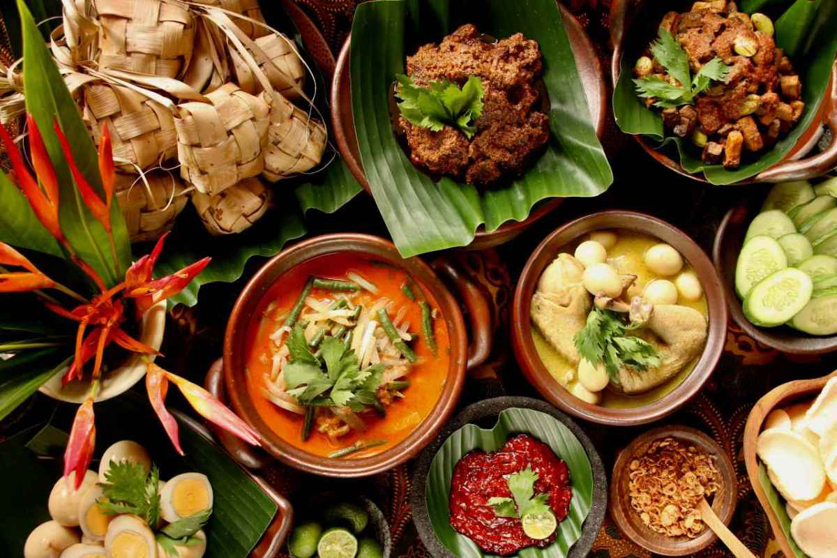 34+ Makanan Khas Daerah tiap Provinsi di Indonesia Serta Daerah Asalnya ...