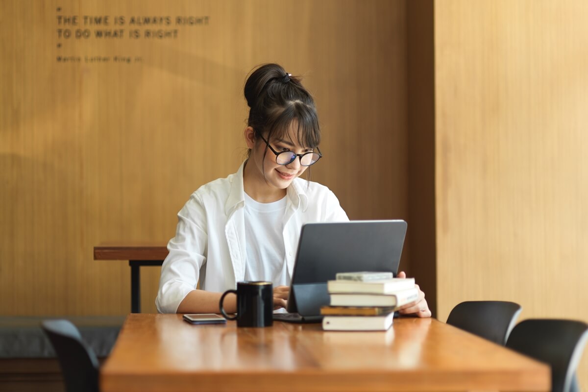 Upaya Nyata Untuk Mengisi Kemerdekaan [Masa Kini] - Deepublish